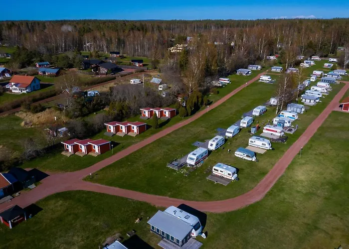 Кемпинг Kaeringsund Экерё